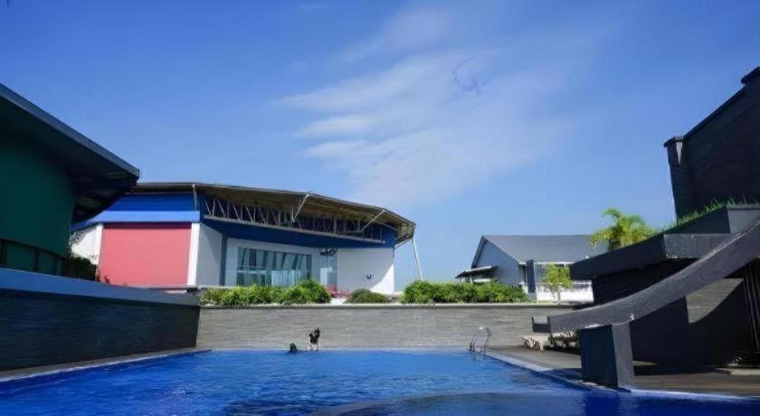 Hotel Asri Plaza Asia Tasikmalaya Ngoại thất bức ảnh