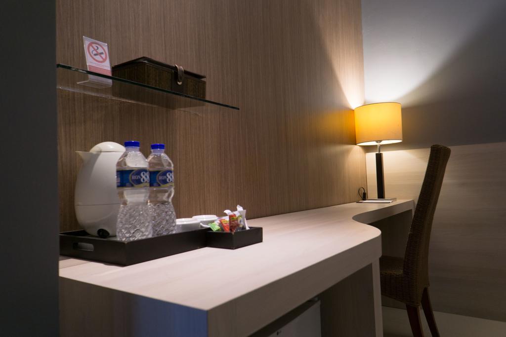 Hotel Asri Plaza Asia Tasikmalaya Ngoại thất bức ảnh