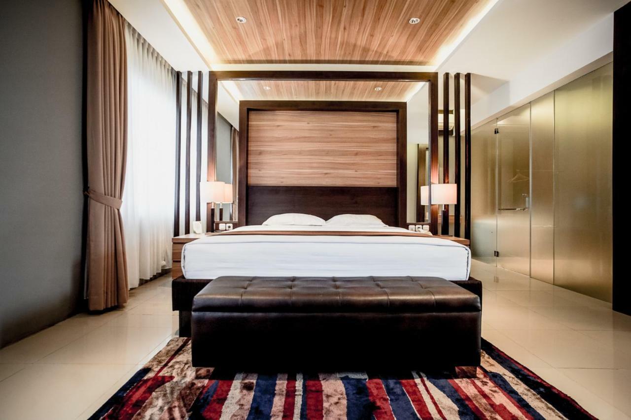 Hotel Asri Plaza Asia Tasikmalaya Ngoại thất bức ảnh